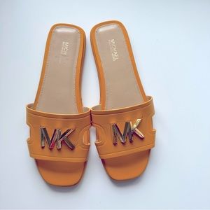 Michael Kors Sandals Flat Yellow Size 7.5